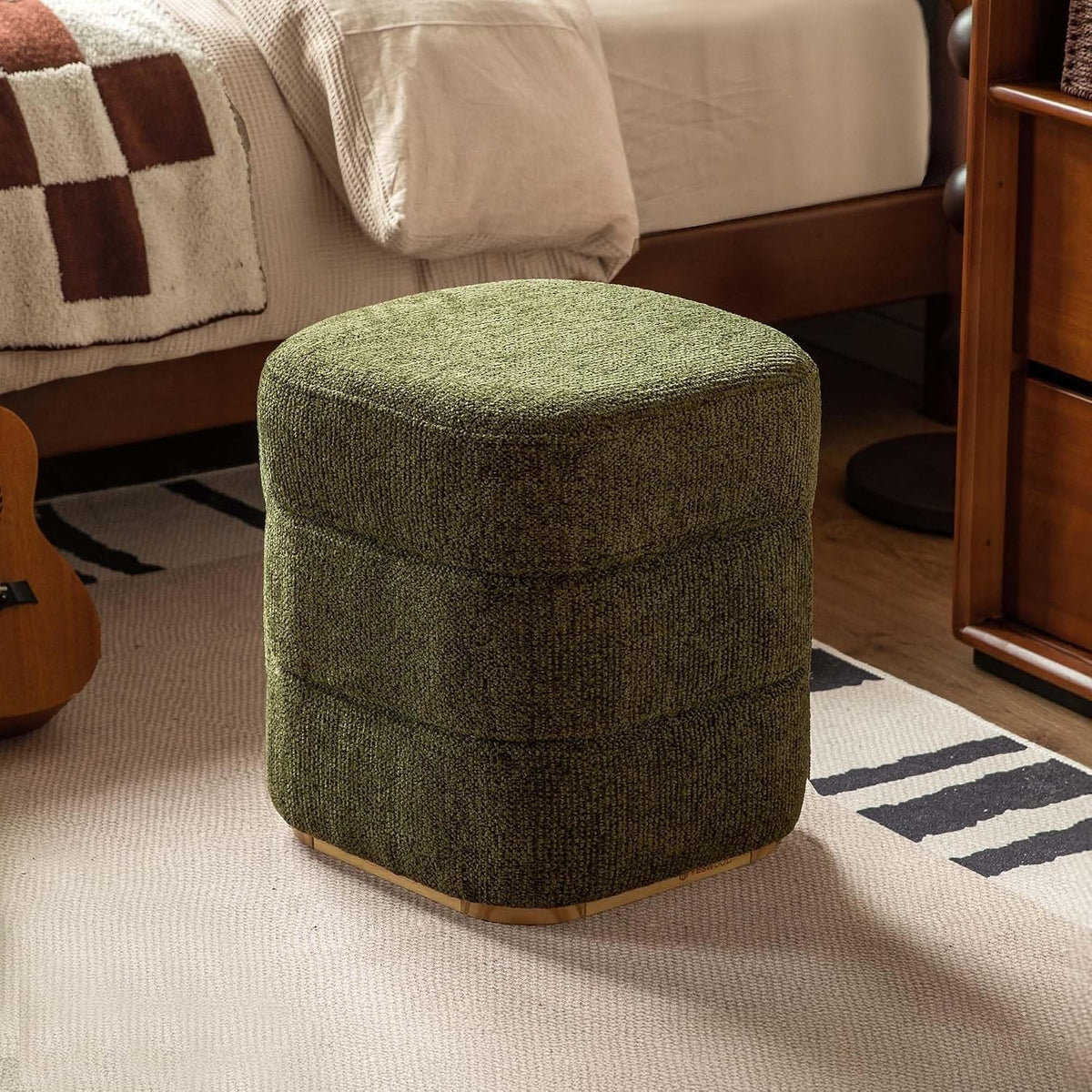 Ash Solid Wood Pebble Chenille Accent Chair with Cylindrical Legs
