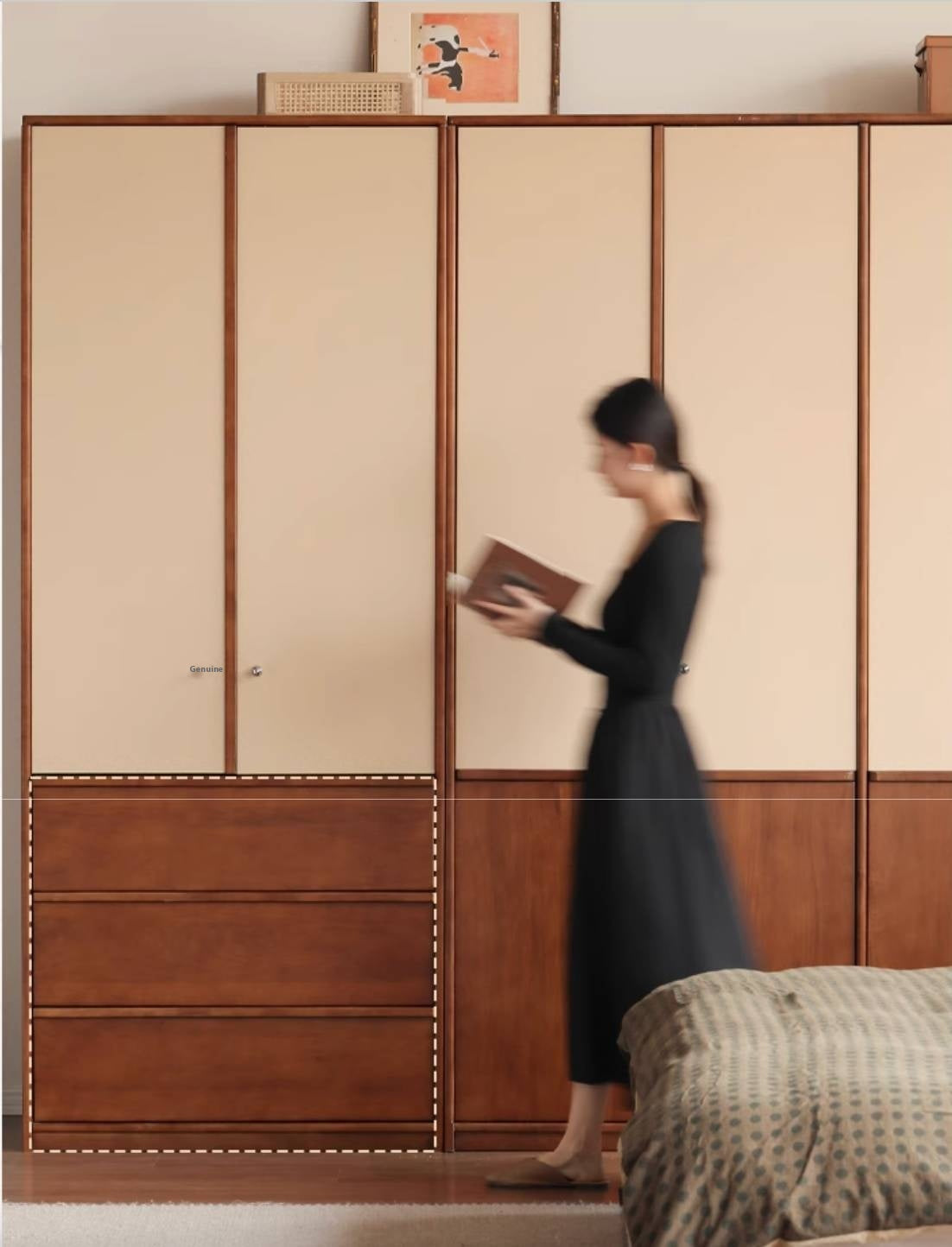 Oak Solid Wood Antique Style Wardrobe