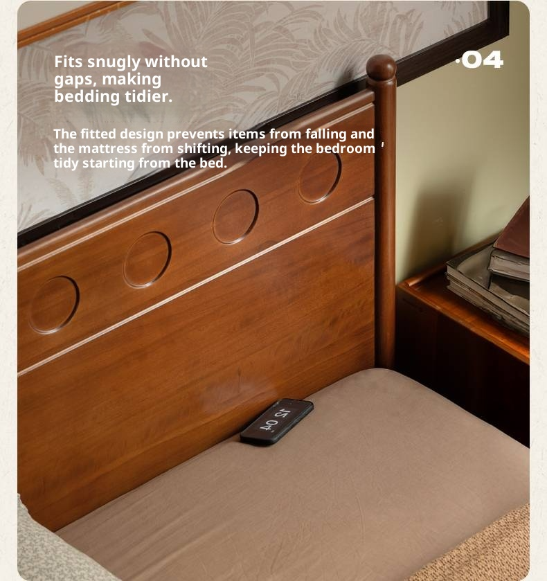 Poplar Solid Wood Bed, Bauhaus Vintage Style