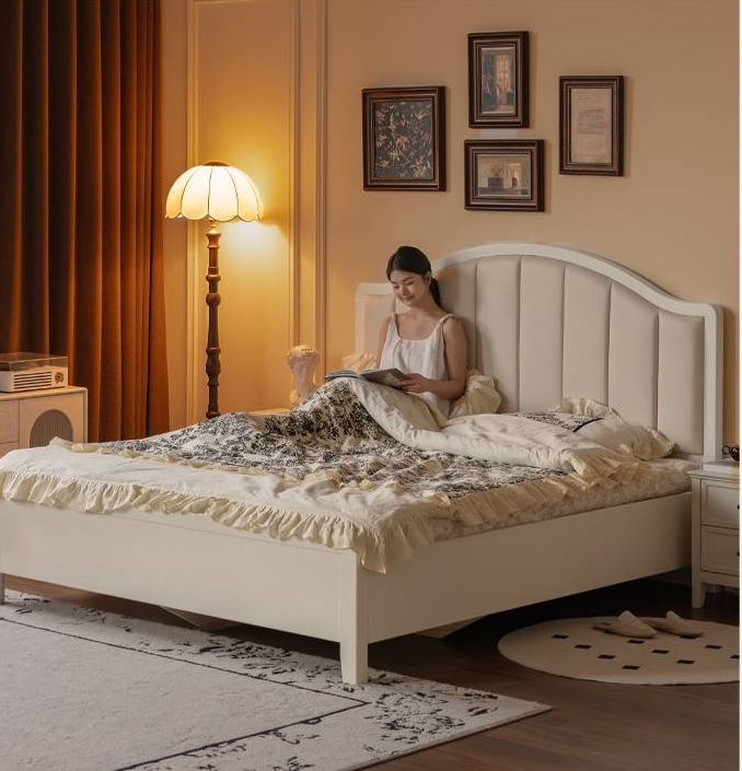 Rubberwood Solid Wood White Large Box Bed American Style