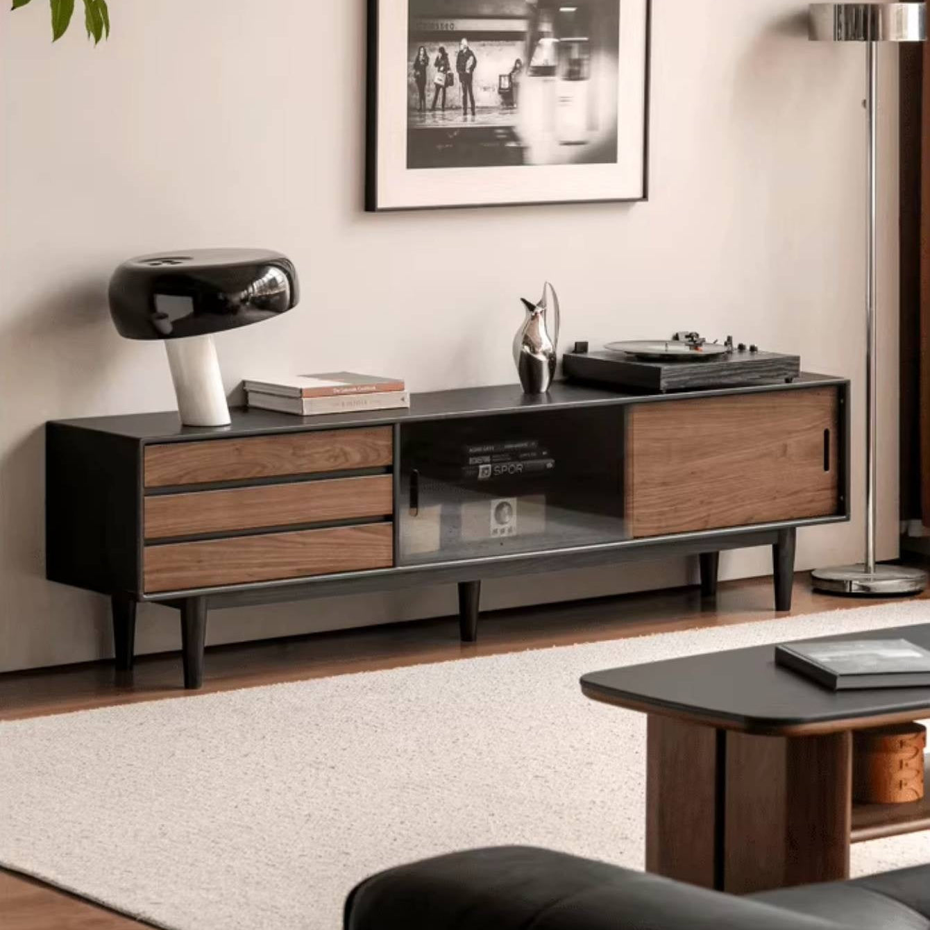 Oak Solid Wood Ancient Style Wood TV Stand.