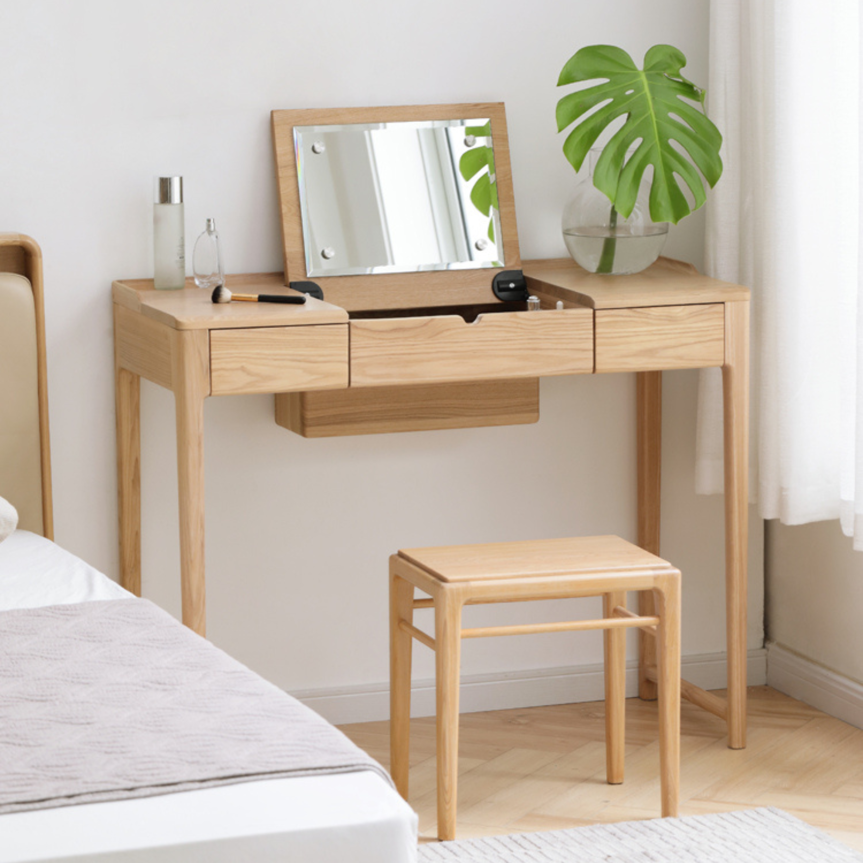 Ash solid wood small flip dressing table: