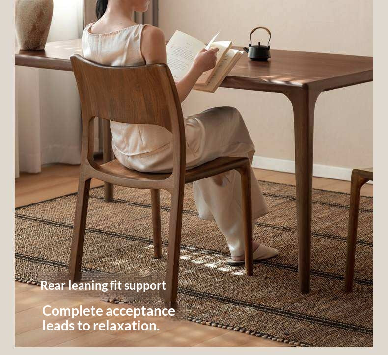 4 pcs Black Walnut Solid Wood Dining Chair with Sculpted Backrest Design