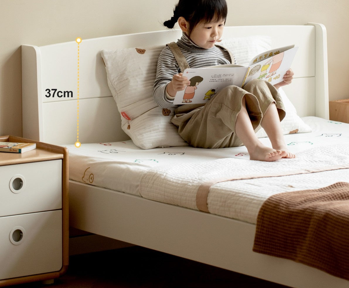 Poplar Solid wood bed for boy and girl"
