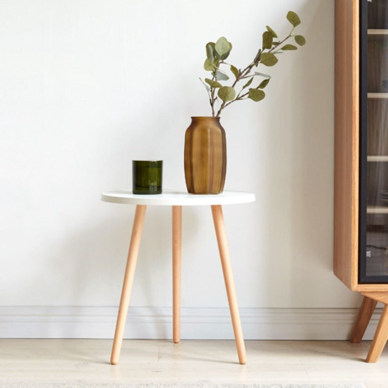 Ash solid wood side table-